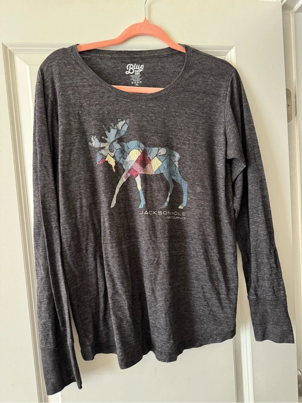 Jackson Hole shirt size XL
